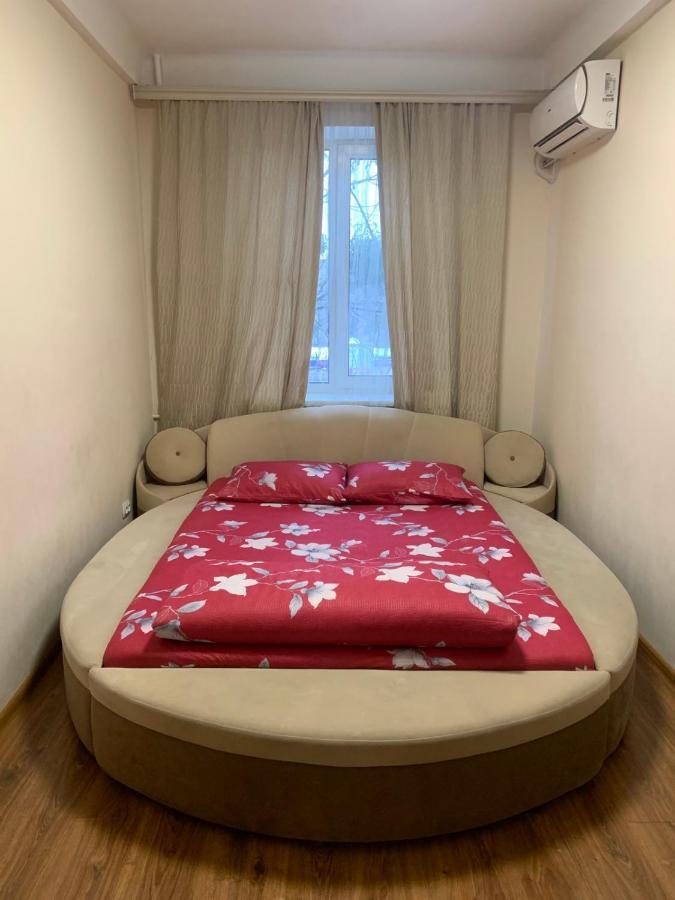 Apartments Печерск كييف المظهر الخارجي الصورة